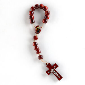Mini Terço Dezena de Bolso – Madeira – Nossa Senhora Desatadora dos Nós