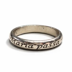 Anel “Maria Passa na Frente”